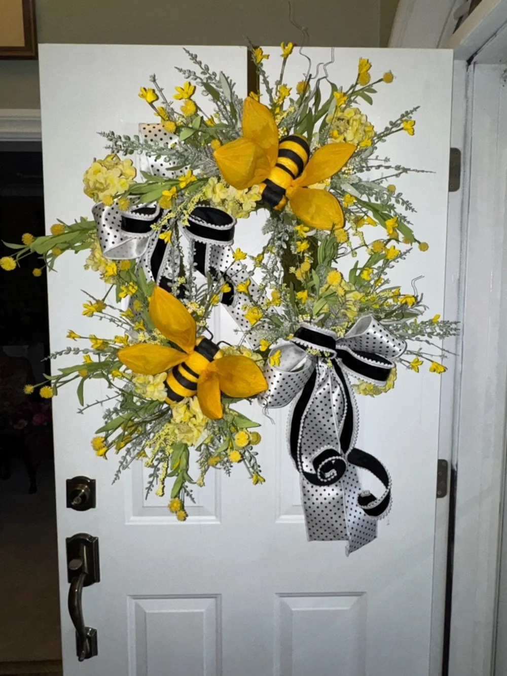 Yellow Bee Floral Wreath - Home Accents
